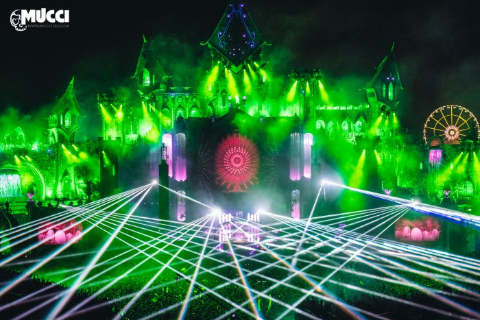 Tomorrowland 2015