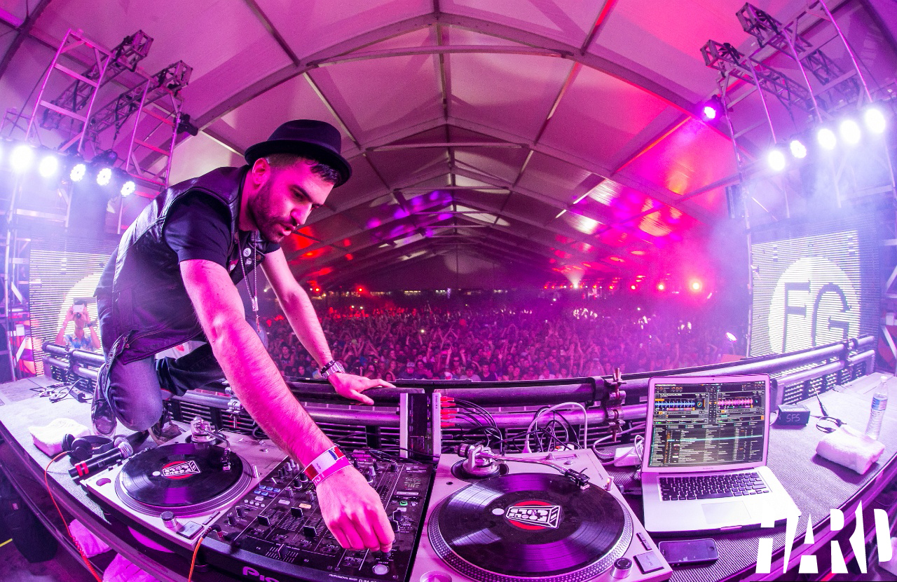 Avicii 2015. Диджей. Американский диджей. Алл диджей. Алл диджей.