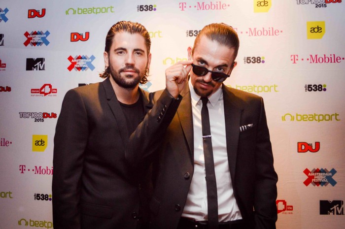 TOP100DJSPOLL2015.DIMITRIVEGAS&LIKEMIKE.(PIC-ALLY BYERS)