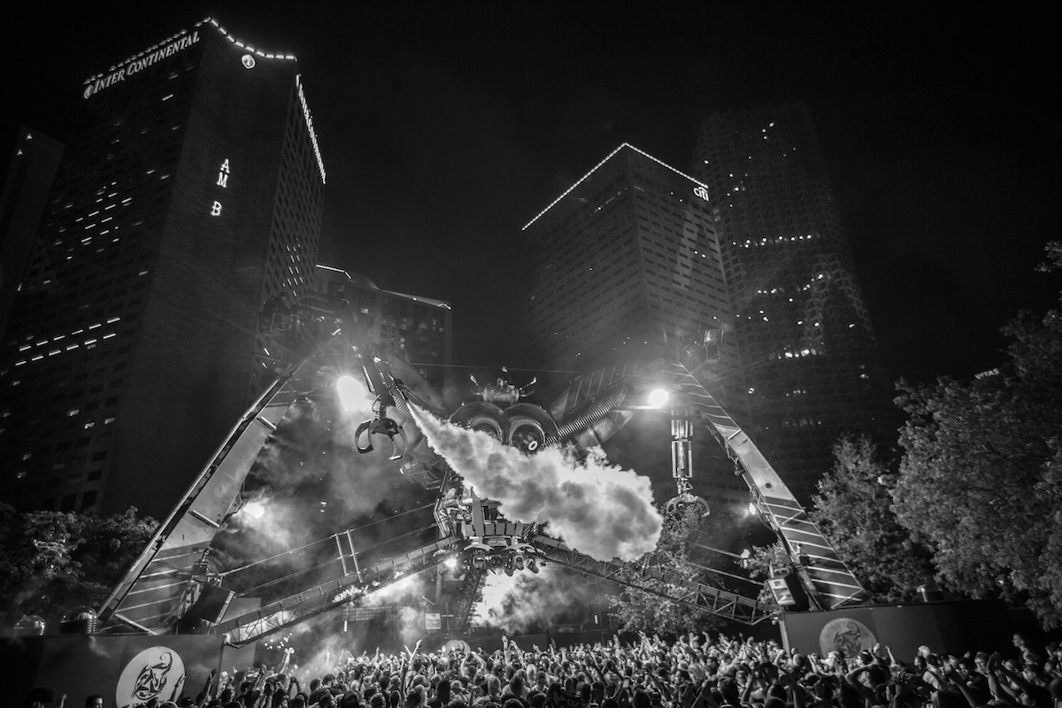 Arcadia Spider_Resistance_Miami Ultra 2017_photo by Amol_Raval (1)